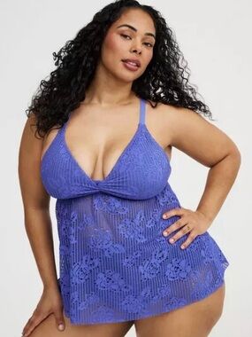 NWT Torrid Crochet Twist Tankini Top